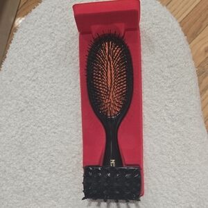 Pearson Handy Bristle Brush with Dark Ruby